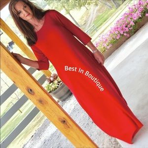 New Solid Red Maxi 3/4 Sleeves Side Pockets sm/xlg